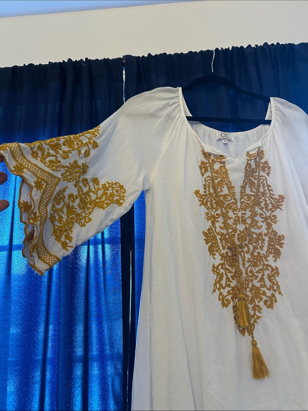 C&C California White Tunic Dress with Gold Embroidered Front and Sleeves - Picture 2 of 3